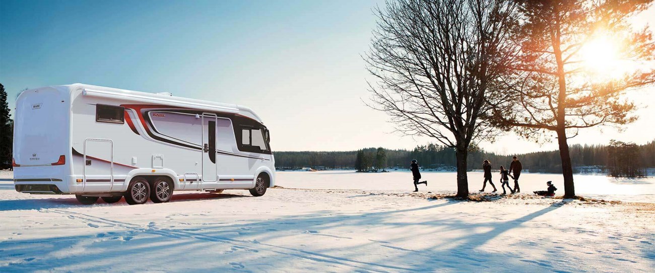 Vintercampa med husbil