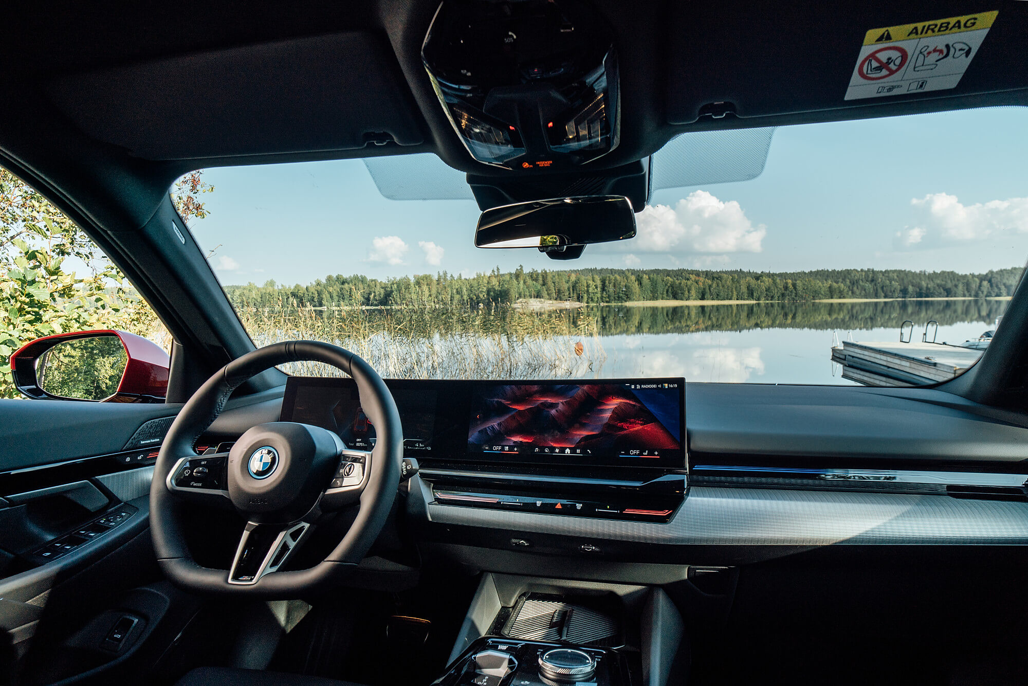 BMW 530e Touring (G61 PHEV) - UW_09609-HDR  6631825.jpg