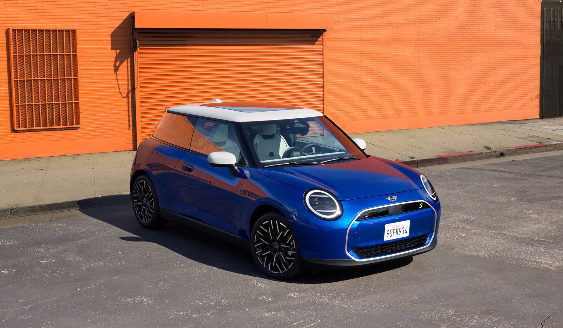 MINI Cooper Elbil privatleasing från 3.995kr/mån